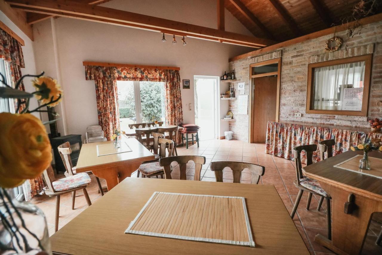 Gaestehaus Finklacke Apetlon Extérieur photo